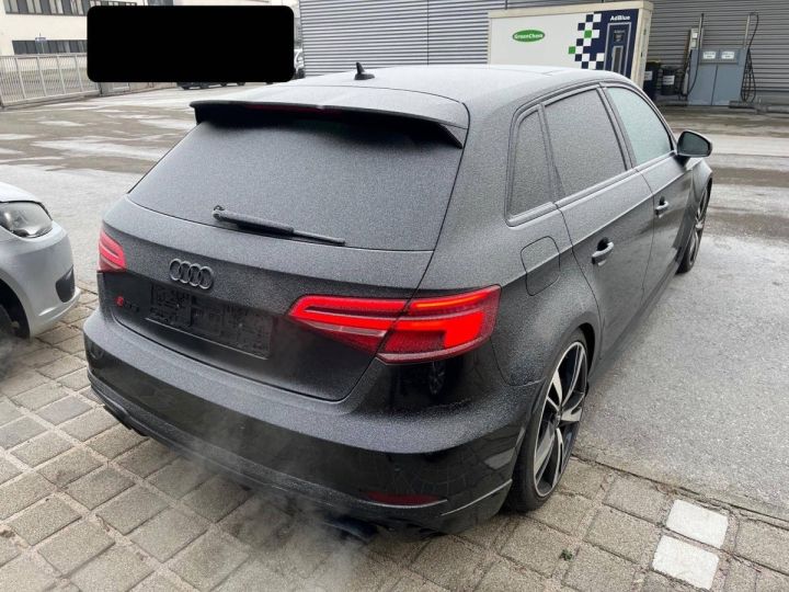 Audi RS3 SPORTBACK TOUT NOIR/19Z./MTRX/PANO/RS-AGA/VC Noir Metallisé - 4