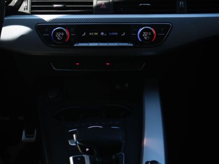 Audi RS4 2.9 TFSI quattro 450 | LED | Caméra / B&O / Entretien AUDI / Garantie AUDI 12/2024 Noire - 18