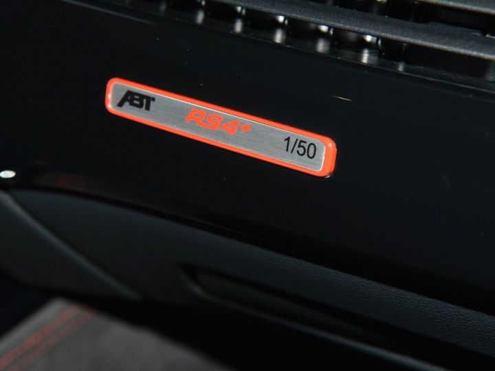 Audi RS4 ABT Avant 2.9 TFSI quattro 510 ch / 1 of 50 / B&O / JA21 ABT / Carbon / TOP / Garantie AUDI jusqu'au 05.08.2024 Reconductible Noire - 15