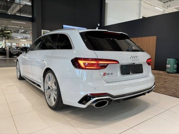 Audi RS4 Avant 2.9 TFSI Quattro Blanc - 3