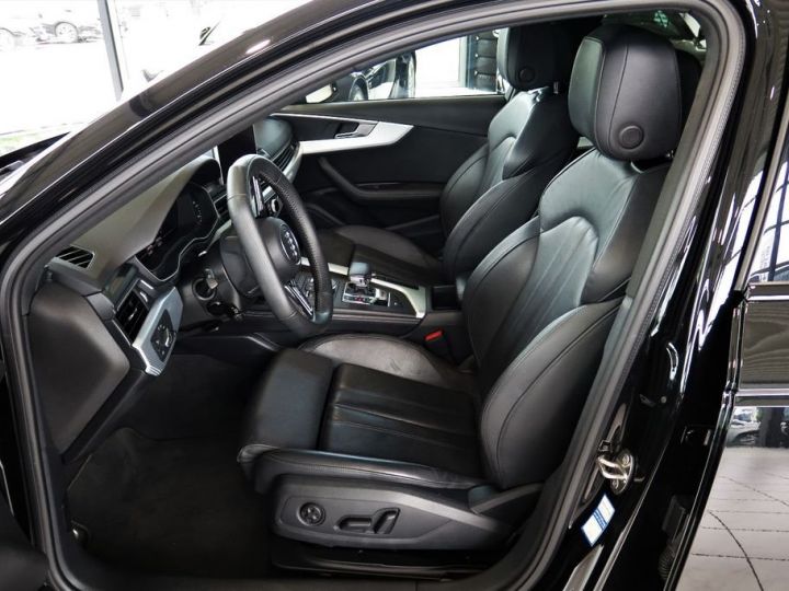 Audi RS4 Avant TFSI Tiptronic - Toit panoramique électrique à l'avant, fixe à l'arrière - Interface multimédia MMI Navigation Plus avec MMI Touch Noir métallisée - 8