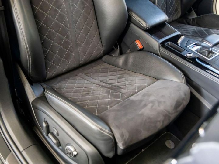 Audi RS4 V6 2.9 TFSI Avant 450 Quattro Finition Full Black ACC Sièges chauffants Affichage tête haute  Garantie 12 mois Prémium Noire - 33