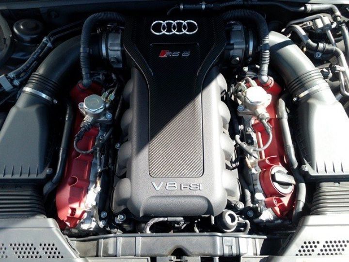 Audi RS5 4.2 V8 FSI QUATTRO S TRONIC 450CV     Essence NOIR - 8