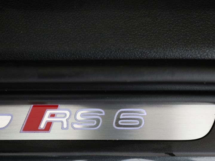 Audi RS6 Audi RS6 Avant 4.0 TFSI quattro Performance 605CH Gris - 16