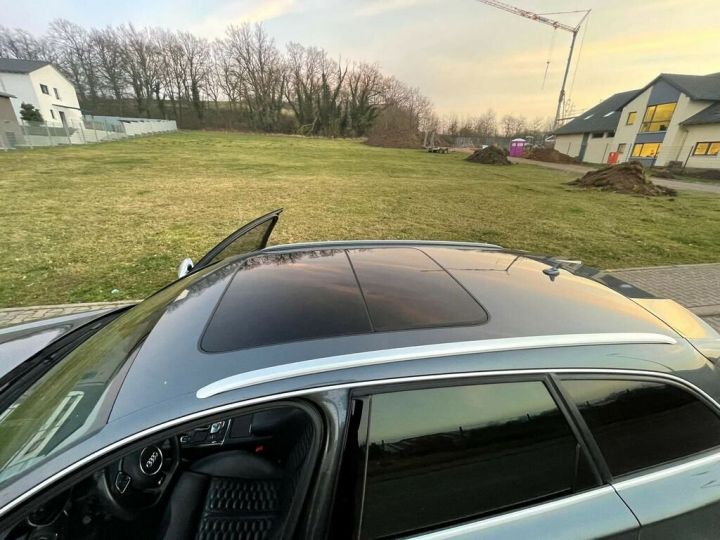 Audi RS6 Avant 4.0 TFSI quattro / Caméra 360° / Pack Dynamique / Echappement Sport / Garantie GRIS DAYTONA - 17