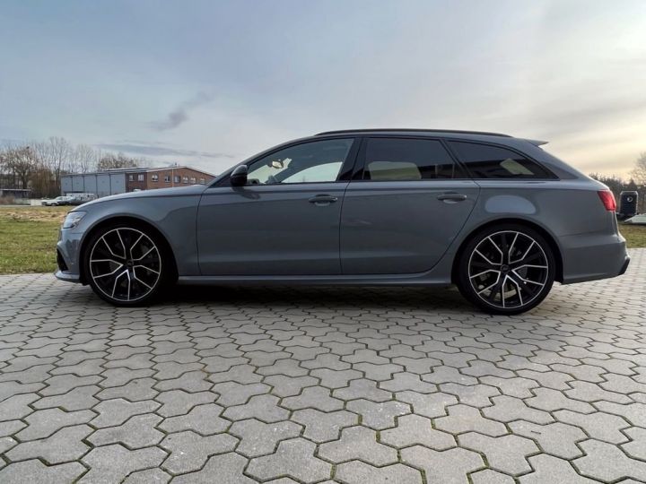 Audi RS6 Avant 4.0 TFSI quattro Performance - Toit panoramique ouvrant - Système de son / Bang&Olufsen Gris - 3