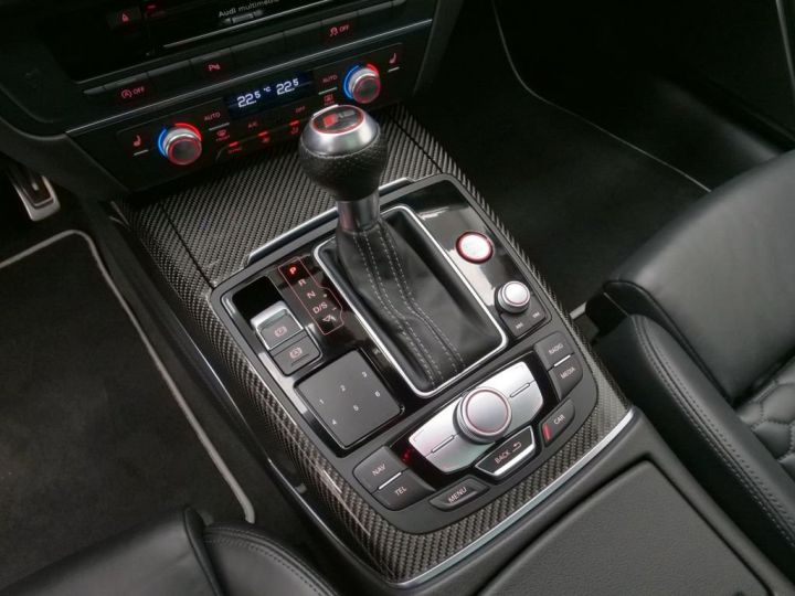 Audi RS6 Avant 4.0 TFSI V8 quattro Tip Tronic - Toit panoramique en verre ouvrant - Q HuD Milltek - Caméra surround 360° Gris métallisée - 13