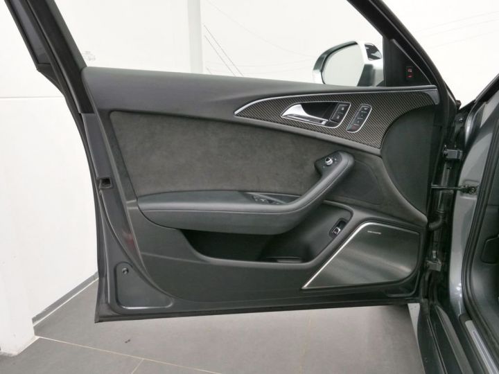 Audi RS6 Avant 4.0 TFSI V8 quattro Tip Tronic - Toit panoramique en verre ouvrant - Q HuD Milltek - Caméra surround 360° Gris métallisée - 15