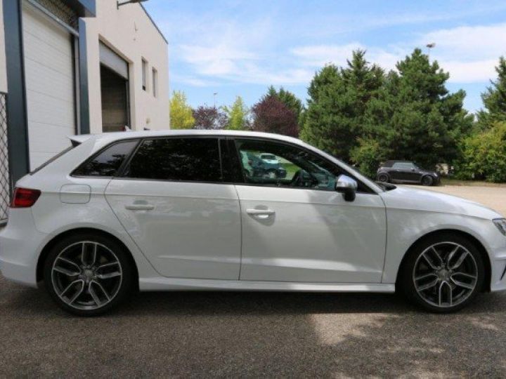 Audi S3 (3) SPORTBACK 2.0 TFSI 300 S TRONIC QUATTRO     Essence BLANC - 32