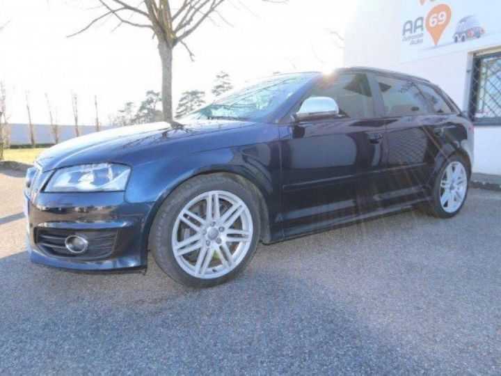 Audi S3 II (2) SPORTBACK 2.0 TFSI 265 QUATTRO S TRONIC     Essence BLEU METAL - 3