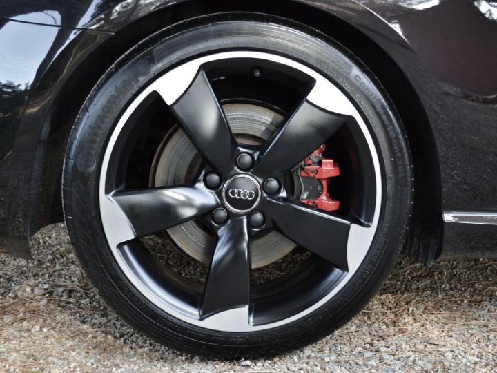 Audi S3 MAGNIFIQUE AUDI S3 8V QUATTRO 2.0 TFSI 300ch ROTOR PACK BLACK B&O MMI SIEGES RS MAGNETIC 1ERE MAIN Noir Panthere - 9