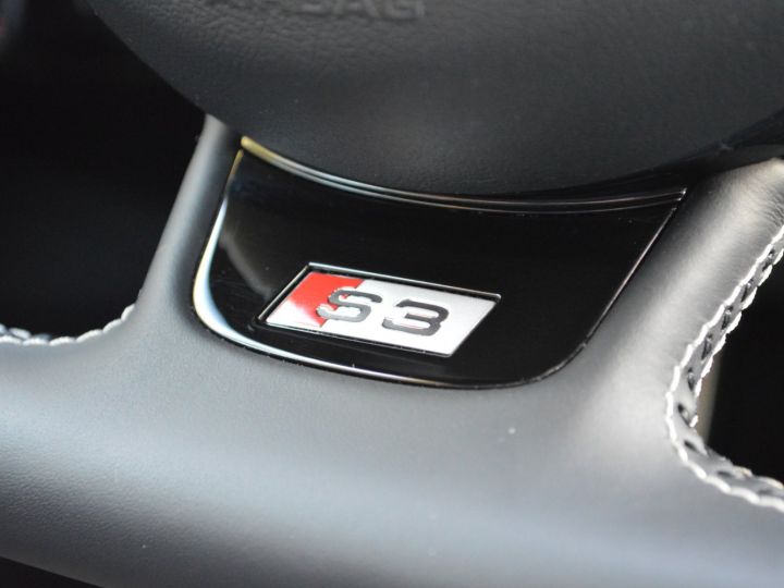 Audi S3 MAGNIFIQUE AUDI S3 8V QUATTRO 2.0 TFSI 300ch ROTOR PACK BLACK B&O MMI SIEGES RS MAGNETIC 1ERE MAIN Noir Panthere - 24