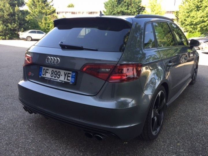 Audi S3 QUATTRO SPORTBACK TFSI 300CV BVM6     Essence GRIS DAYTONA - 18