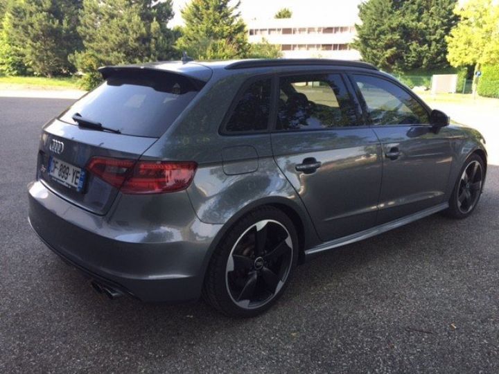 Audi S3 QUATTRO SPORTBACK TFSI 300CV BVM6     Essence GRIS DAYTONA - 19