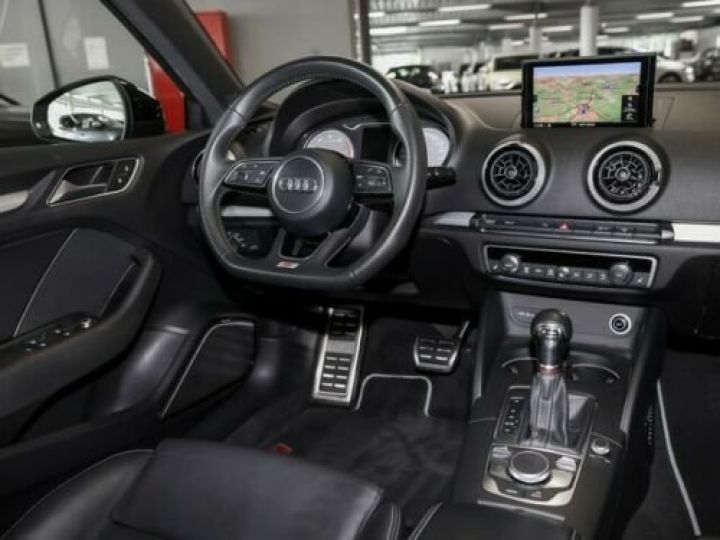 Audi S3 Sportback 2.0 TFSI 310 S tronic 7 Quattro / GPS / BLUETOOTH / GARANTIE 12 MOIS Noir métallisée  - 4