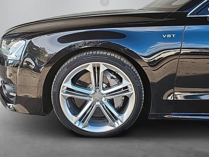 Audi S8 III (D4) 4.0 V8 TFSI 520ch quattro Tiptronic 08/2015 noir métal - 17