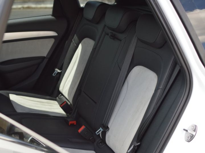 Audi SQ5 COMPETITION QUATTRO 3.0 TDI 326ch TIPTRONIC Véritable 1ère Main Full Histo. AUDI Blanc Ibis - 14