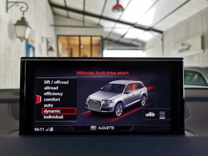 Audi SQ7 4.0 TDI 435 CV DERIV VP Gris - 15