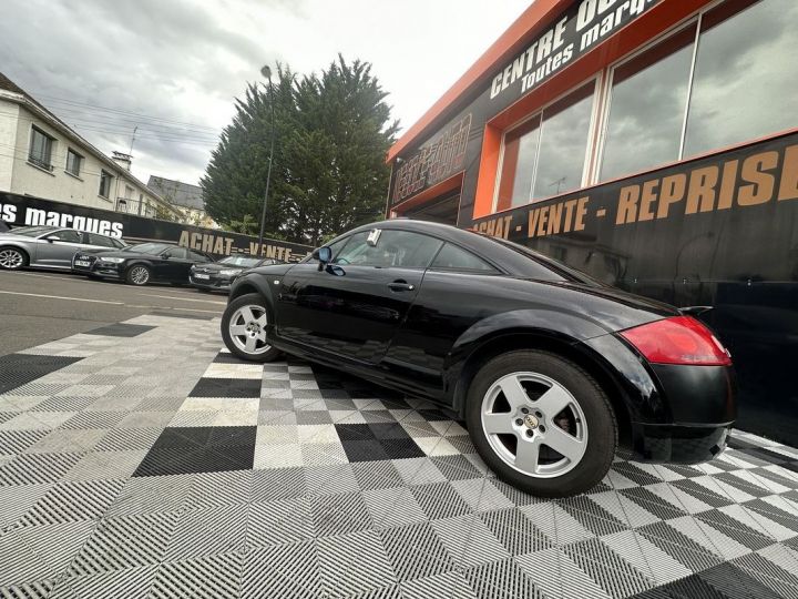 Audi TT 1.8 T 180CH Noir - 7