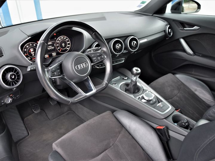 Audi TT 1.8 TFSI 180cv Noire - 5
