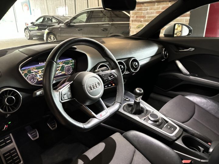 Audi TT 2.0 TDI 184 CV SLINE  Gris - 5