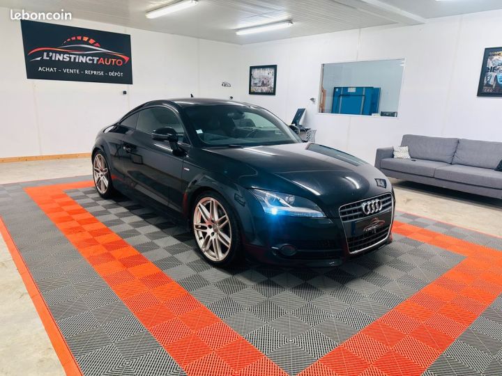 Audi TT COUPE 2.0 TFSI 200 S-line  - 1