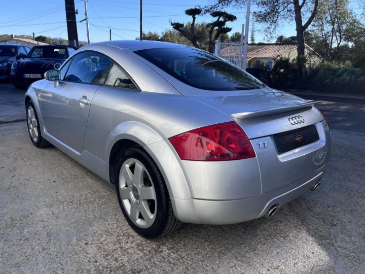 Audi TT Coupé Quattro 1.8i Tbo - 225  COUPE . GRIS CLAIR - 6