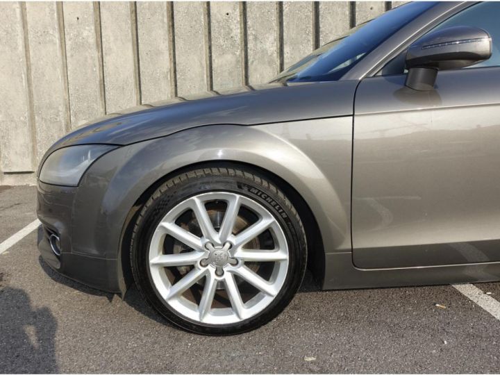 Audi TT Coupé Quattro 2.0 TDI DPF - 170 PHASE 2 GRIS CLAIR - 5