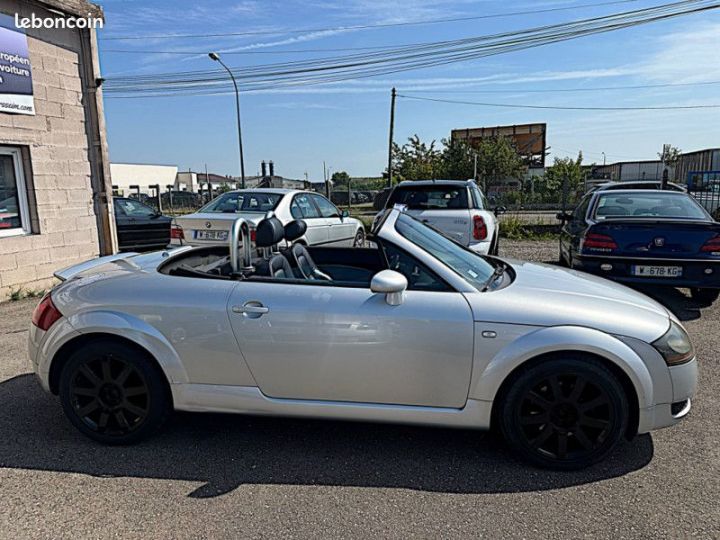 Audi TT Roadster 1.8 T 180CH TIPTRONIC Gris - 4