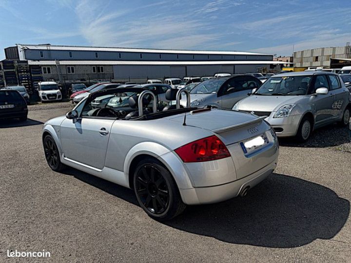 Audi TT Roadster 1.8 T 180CH TIPTRONIC Gris - 7