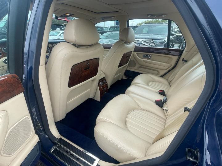 Bentley Arnage 6.75 V8 T 406 CH Bleu - 14