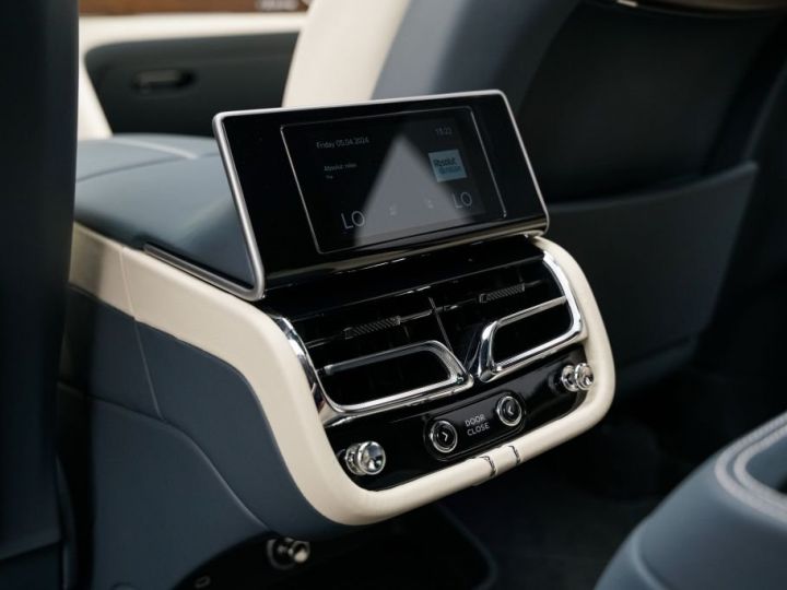 Bentley Bentayga 4.0 V8 550 EWB AZURE  BLEU DARK SAPPHIRE  Occasion - 15