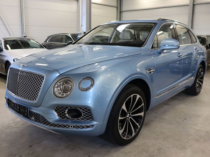 Bentley Bentayga 6.0 W12 608 ch 4WD First Edition ACC TOP 360° 1èreM Sièges AV,AR chauffants électriques , AV massants , Chauffants , Garantie 12 mois Bleu - 1