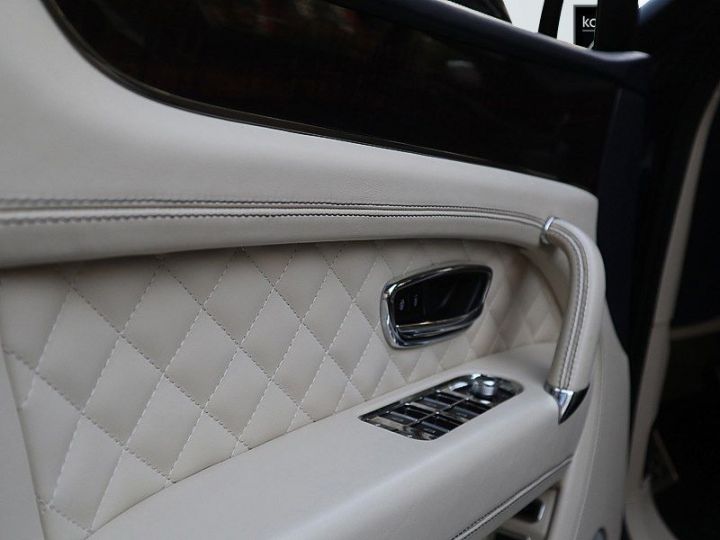 Bentley Bentayga Bentayga W12 608 *Four-Seat*Touring*City 1èreM* TVA Récup. Garantie 12 mois Bleu - 13