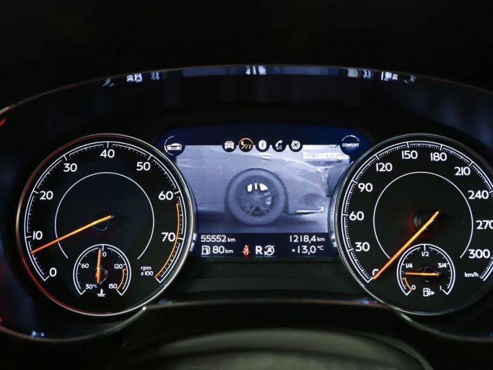 Bentley Bentayga W12 6.0 608 ch / TOP / 1èreM /Caméra 360° /Ventilation Des Sièges / JA 23 BRABUS / RARE  / Garantie 12 Mois Prémium Gris Argent - 20
