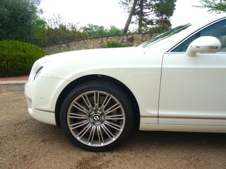 Bentley Continental Flying Spur FLYING SPUR V12 Blanche - 4