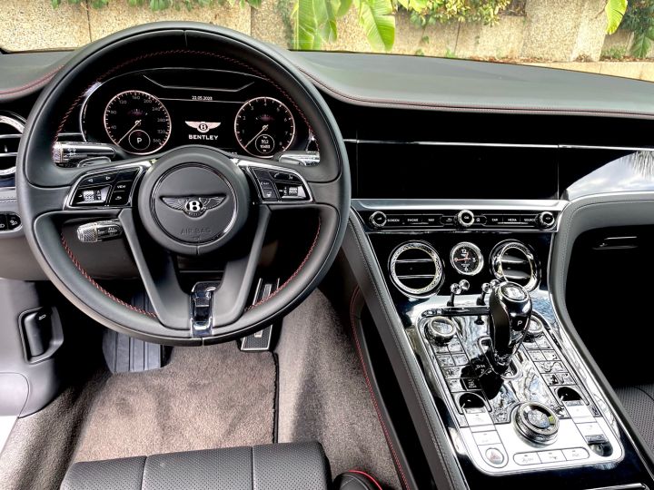 Bentley Continental GT V8 MULLINER 4.0 550 CV BLACKLINE FULL CARBONE (MALUS INCLUS) - MONACO Noir Onyx Métal - 29