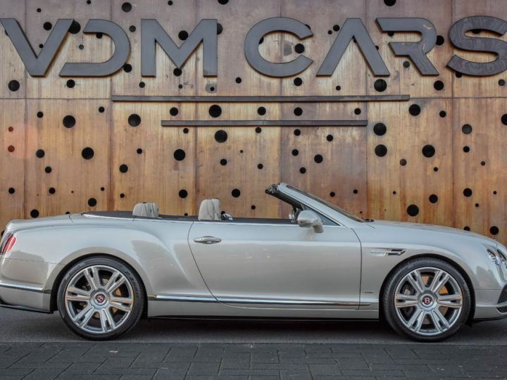 Bentley Continental GTC 4.0 V8 S 528 Ch 4WD*ACC *JA20* 1èreM* MULLINER*MASSAGE* Sièges Chauffants Massants Ventilés * Garantie 12 Mois Prémium Blanche - 12