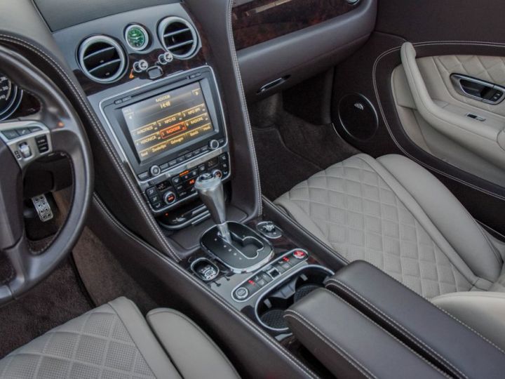 Bentley Continental GTC 4.0 V8 S 528 Ch 4WD*ACC *JA20* 1èreM* MULLINER*MASSAGE* Sièges Chauffants Massants Ventilés * Garantie 12 Mois Prémium Blanche - 18