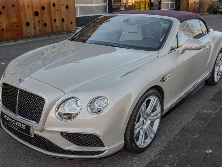 Bentley Continental GTC 4.0 V8 S 528 Ch 4WD*ACC *JA20* 1èreM* MULLINER*MASSAGE* Sièges Chauffants Massants Ventilés * Garantie 12 Mois Prémium Blanche - 30