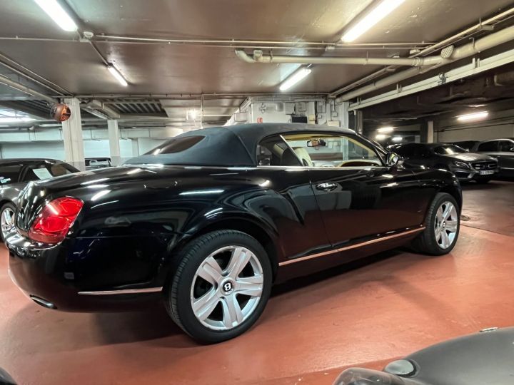 Bentley Continental GTC II 6.0 W12 575 Noir - 12