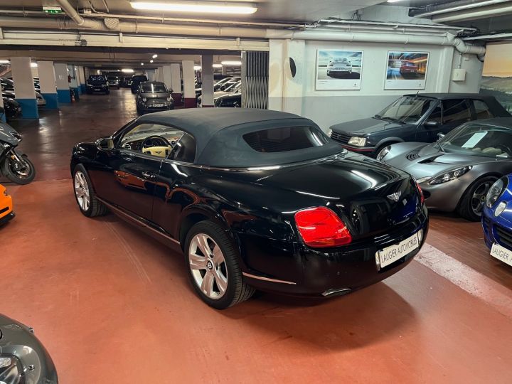 Bentley Continental GTC II 6.0 W12 575 Noir - 17