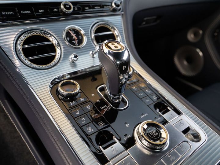 Bentley Continental GTC W12 6.0 635  First Edition - 100 ans /ACC / Caméra 360° /Ventilation du siège / Garantie 12 mois Prémium Bleu - 9