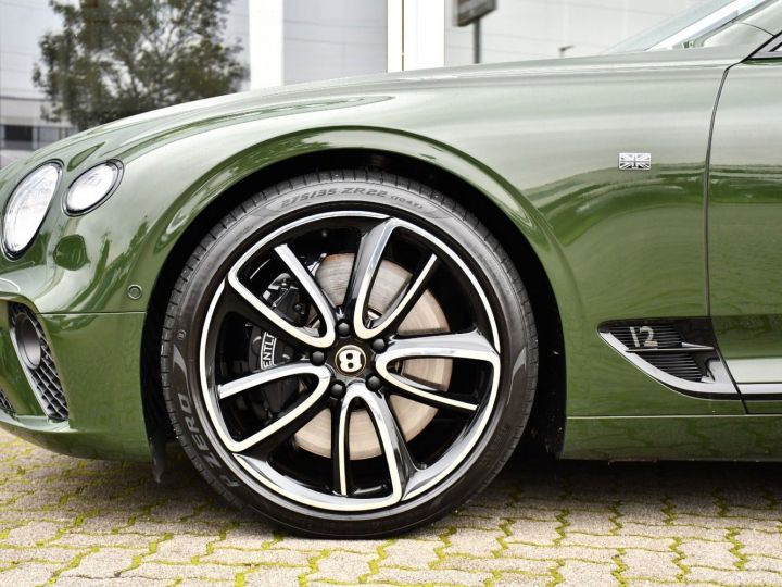 Bentley Continental GTC W12 First Edition 635ch Affichage tête haute Vision nocturne Garantie Vert foncé - 9