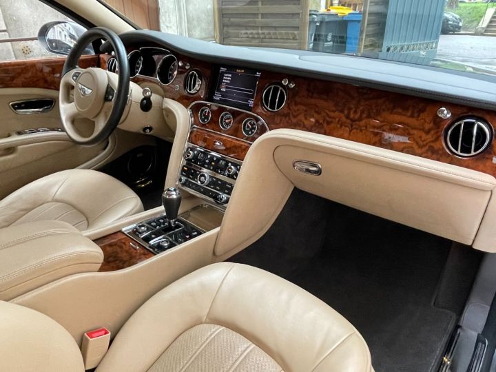 Bentley Mulsanne 6.75 V8 Gris Tungsten - 9