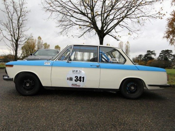 BMW 2002 COURSIFIE     Essence BLANC / BLEU - 4