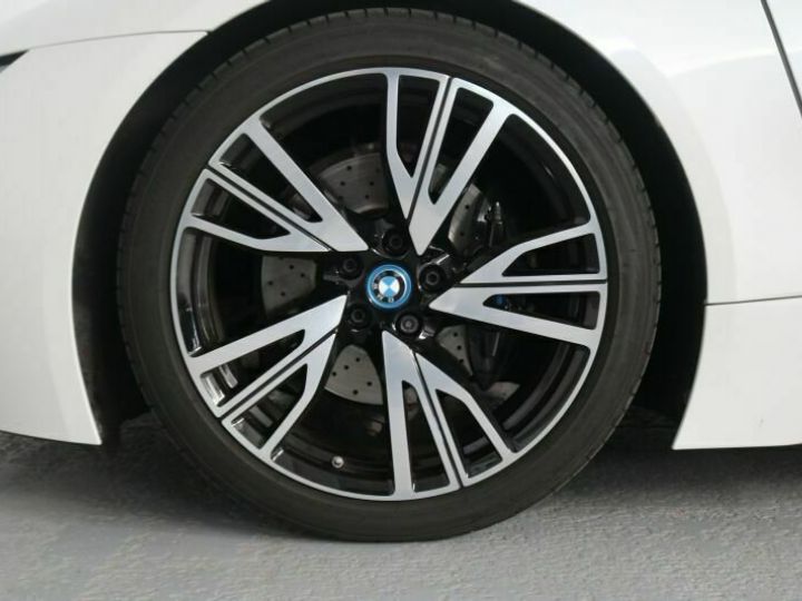 BMW i8 Blanc - 6