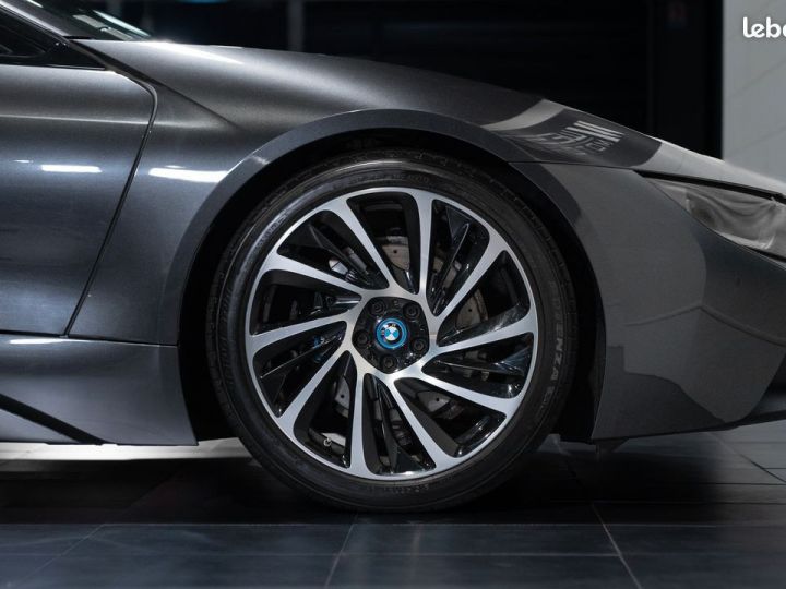 BMW i8 362 Ch – Immat France 14 226 kms Harman Kardon Cam recul Sièges élec. Chauffants 773EMOIS Gris - 6