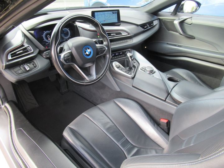 BMW i8 362CH Blanc - 2