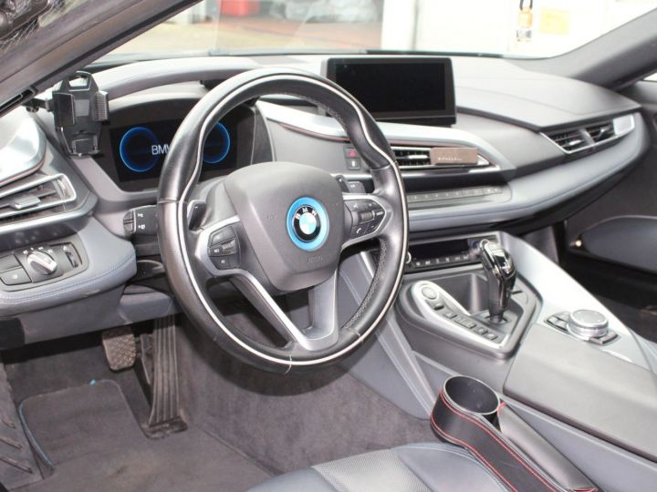 BMW i8 Coupé Pure Impulse caméra 360° affichage tête haute Harman Kardon Garantie 12 mois ARGENT IONIQUE - 12